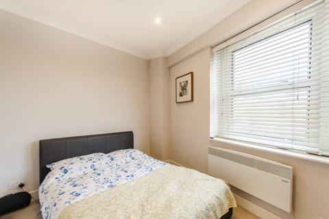 undefined, High Street, Acton, London, W3