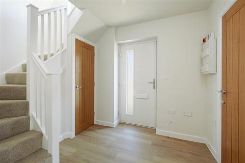 2 bedroom end of terrace house for sale, Suffolk Avenue,, Westgate On Sea