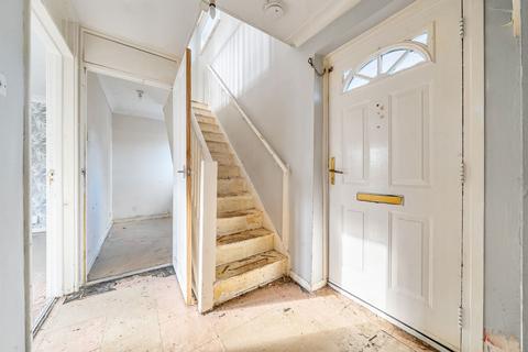 undefined, Avon Court, Andover, SP10 1DY