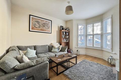 3 bedroom terraced house for sale, Elizabeth Road, London E6