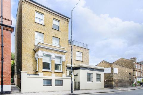 undefined, Browning Street, Elephant and Castle, London, SE17