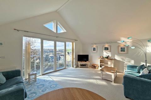 2 bedroom flat for sale, Bodmin Road, Truro, Cornwall