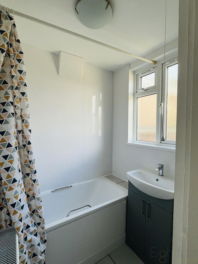 Bathroom.jpeg