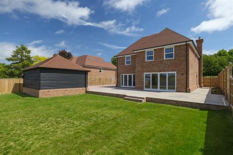 undefined, Dexter House, Barnsole Road, Staple