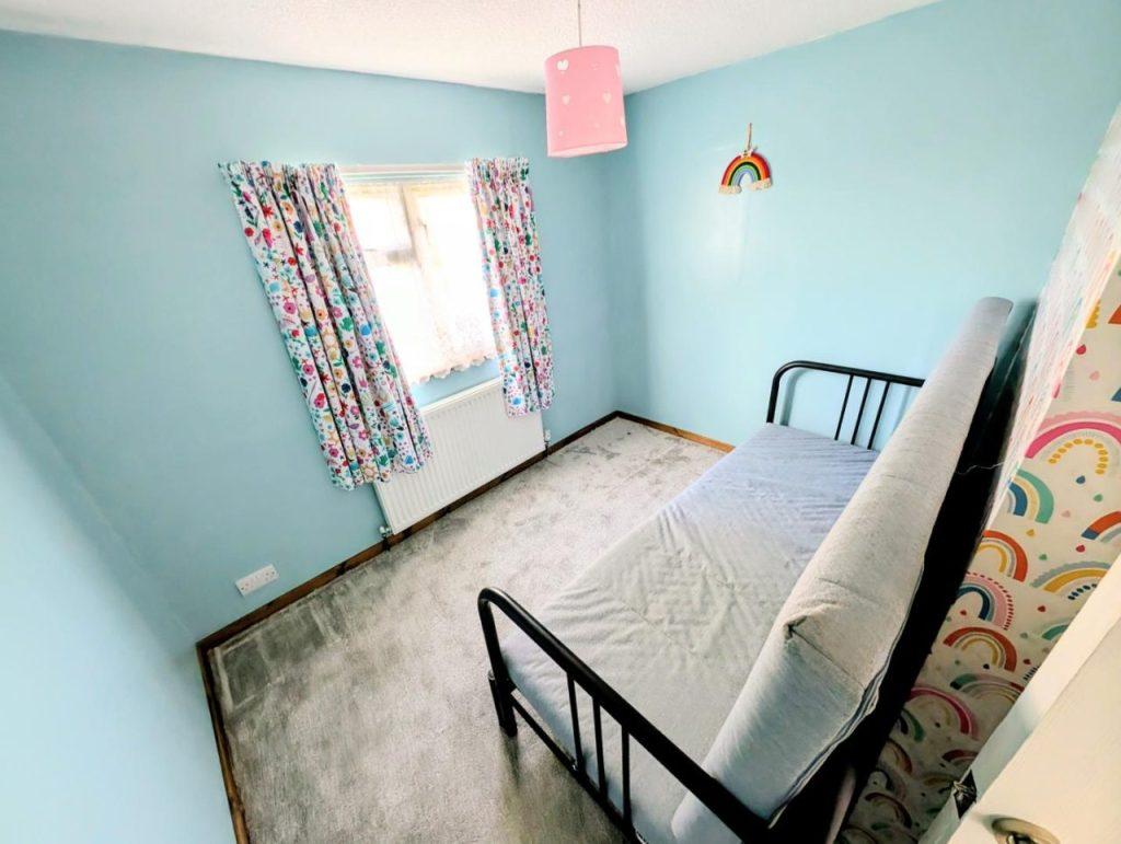 Omar Oulton Lodge In Bromyard Twin