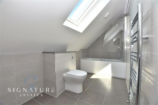 Bathroom1.jpg