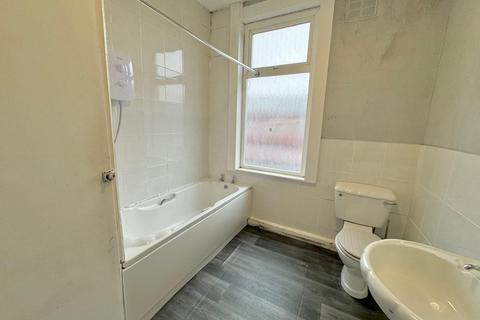 undefined, Vinery Mount, Leeds, West Yorkshire, LS9