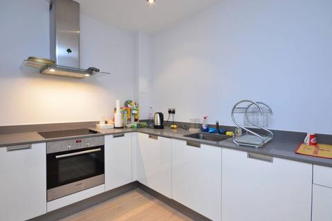 3 bedroom flat for sale, Theatro Tower, Greenwich, London, SE8