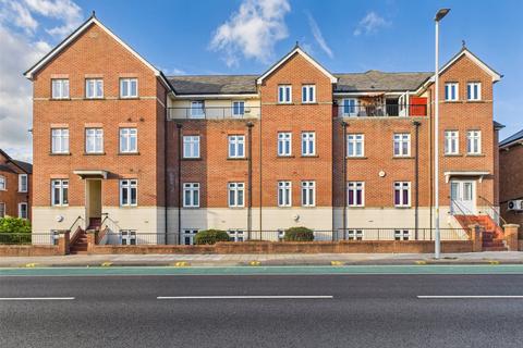 undefined, London Road, Gloucester, Gloucestershire, GL1