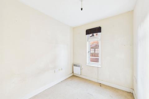 undefined, London Road, Gloucester, Gloucestershire, GL1