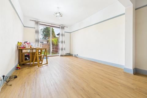 undefined, Argyle Avenue, Hounslow