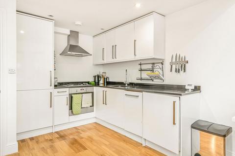 undefined, Ballater Road, London SW2