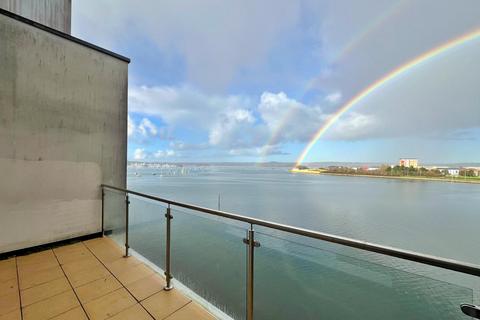 2 bedroom flat for sale, Lifeboat Quay, Poole BH15