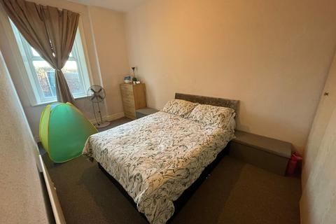undefined, Wingrove Avenue, Newcastle upon Tyne NE4