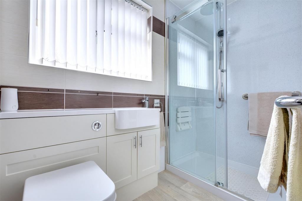Shower Room.jpeg