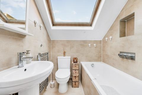 2 bedroom maisonette for sale, Margravine Gardens, London, W6