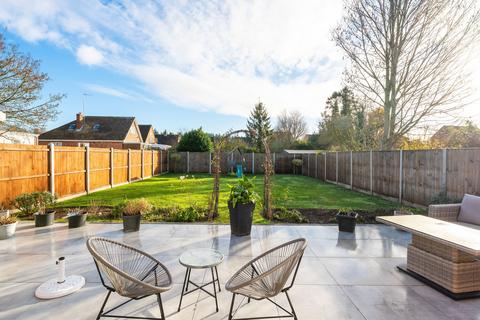 4 bedroom detached bungalow for sale, Park Road, Spixworth