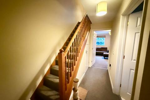 2 bedroom terraced house to rent, Farleys Grove, Hucknall, Nottingham, Nottinghamshire, NG15 6FG