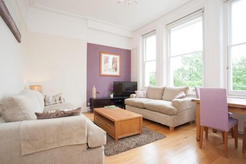 2 bedroom flat to rent, Belsize Park, London NW3