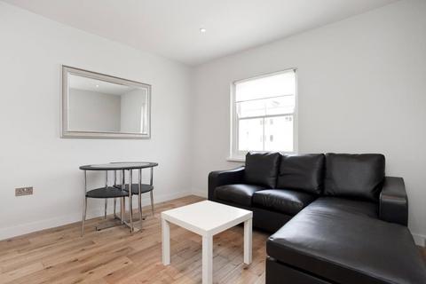 undefined, Southgate Road, De Beauvoir, N1