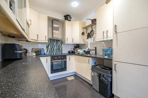 undefined, The Comfrey,  Watermead,  HP19