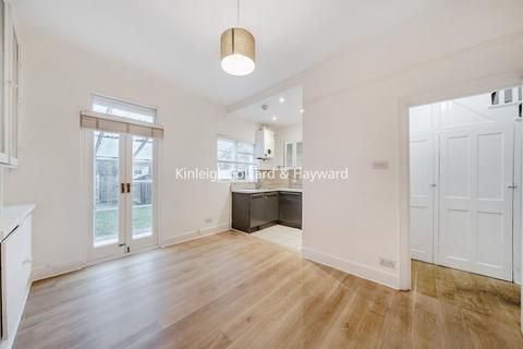 undefined, Normanton Avenue, Wimbledon Park, London, SW19