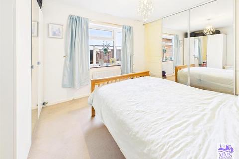 2 bedroom semi-detached bungalow for sale, Elmstone Road, Rainham Gillingham