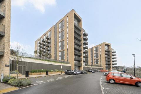 undefined, Flagstaff Road, Green Park, RG2