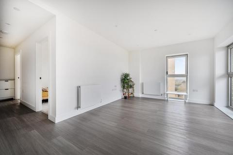 undefined, Flagstaff Road, Green Park, RG2