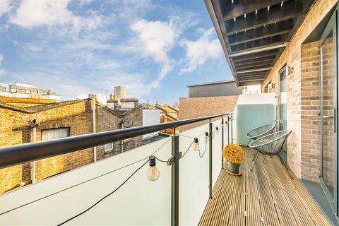 2 bedroom flat for sale, Umberston Street, London E1