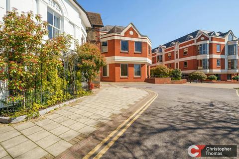 Office to rent, Madeira Walk Windsor SL4 1EU