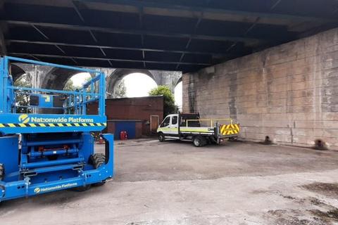Industrial unit to rent, Dock Road Widnes WA8 0QX
