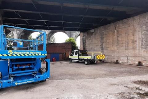 Industrial unit to rent, Dock Road Widnes WA8 0QX