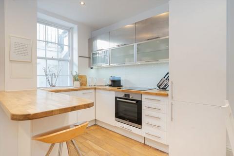 2 bedroom flat to rent, St. Georges Drive, London SW1V