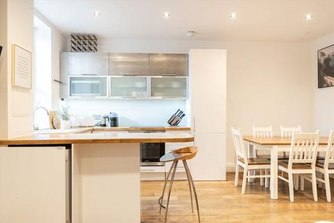 2 bedroom flat to rent, St. Georges Drive, London SW1V