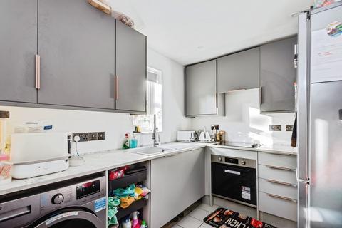 undefined, Lawrence Place, Newbury RG14
