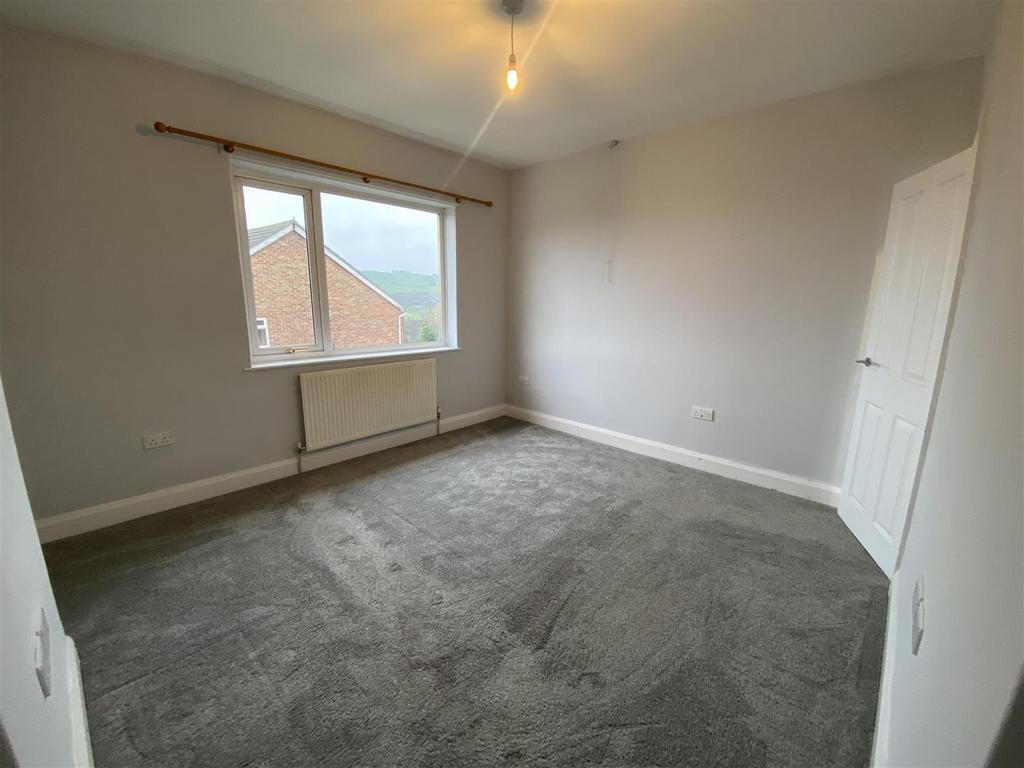 BEDROOM.jpg