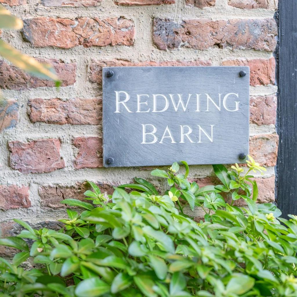Redwing Barn 2 DSC03007.jpg