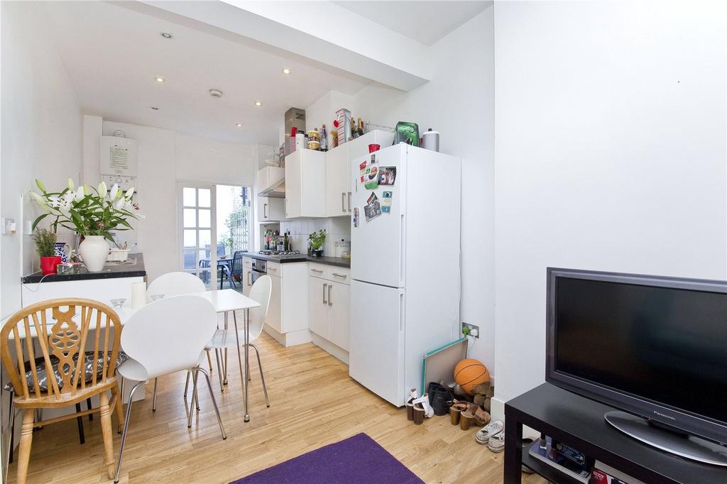 Reception/Kitchen