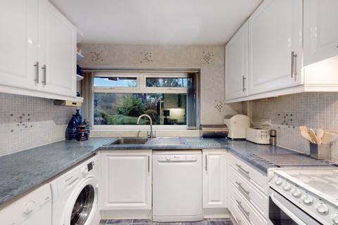 4 bedroom detached house for sale, Pinner, Greater London HA5