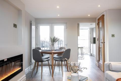 3 bedroom flat for sale, Astbury Road, Peckham, SE15