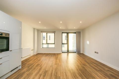 3 bedroom apartment to rent, Foster Street, London NW4