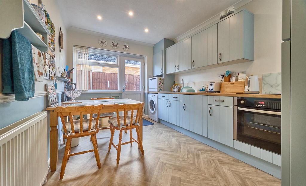 Refitted dining kitchen to rear