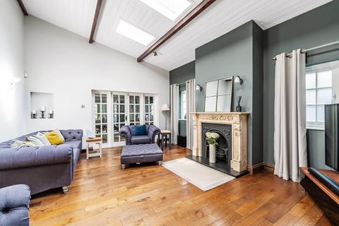 5 bedroom detached house for sale, Eastbourne Road, South Godstone RH9