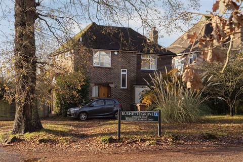 Bushetts Grove, Merstham, Redhill
