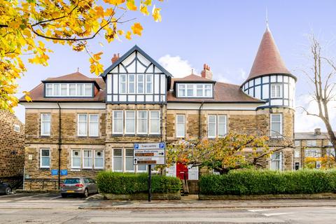 undefined, Dragon Parade, Harrogate, North Yorkshire, HG1
