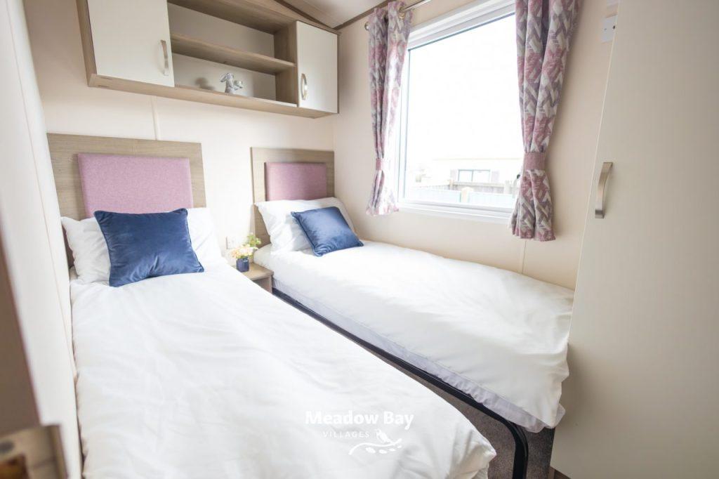 Abi Oakley 36x12 2b 43.jpg