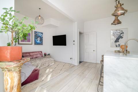 undefined, Preston Avenue, Newport