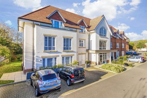 2 bedroom flat for sale, Rowhill Road, Swanley, Kent