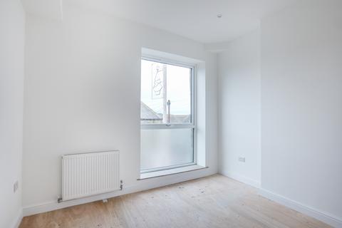 3 bedroom terraced house for sale, Cross Roads, Keighley BD22